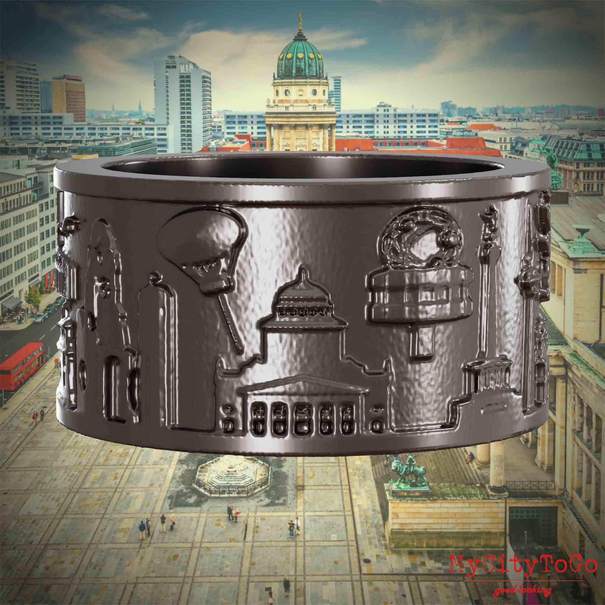Ring aus Titan mit Reliefs bekannter Sehenswürdigkeiten der Stadt Berlin