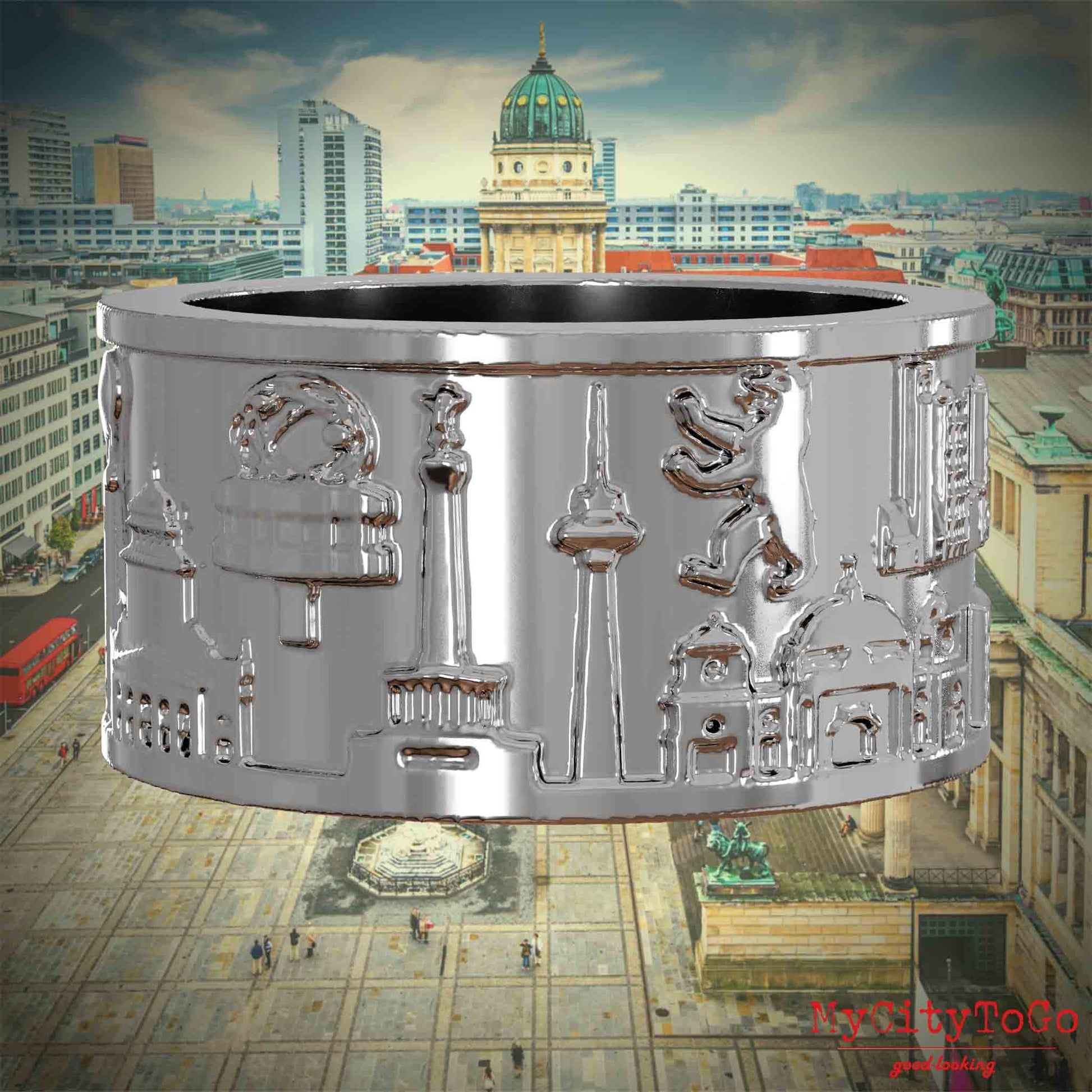 Versilberter Ring mit Reliefs bekannter Sehenswürdigkeiten der Stadt Berlin